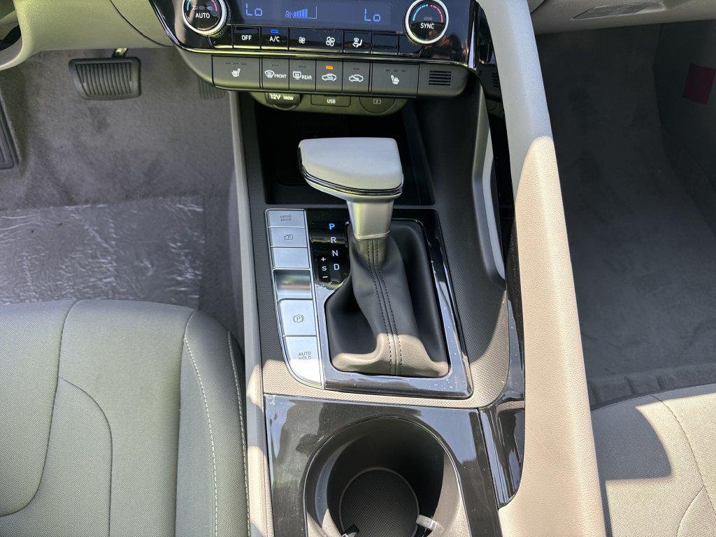 New 2025 Gray Hyundai SEL Convenience image 31