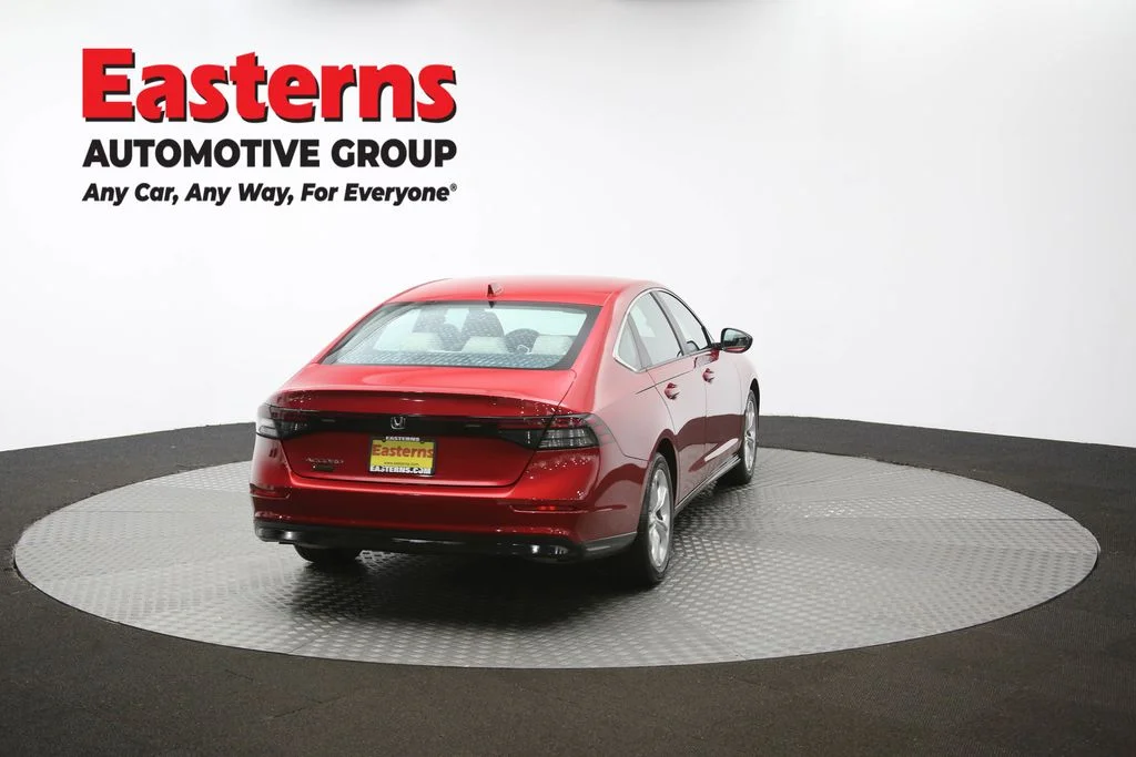 Used 2023 Red Honda LX image 35