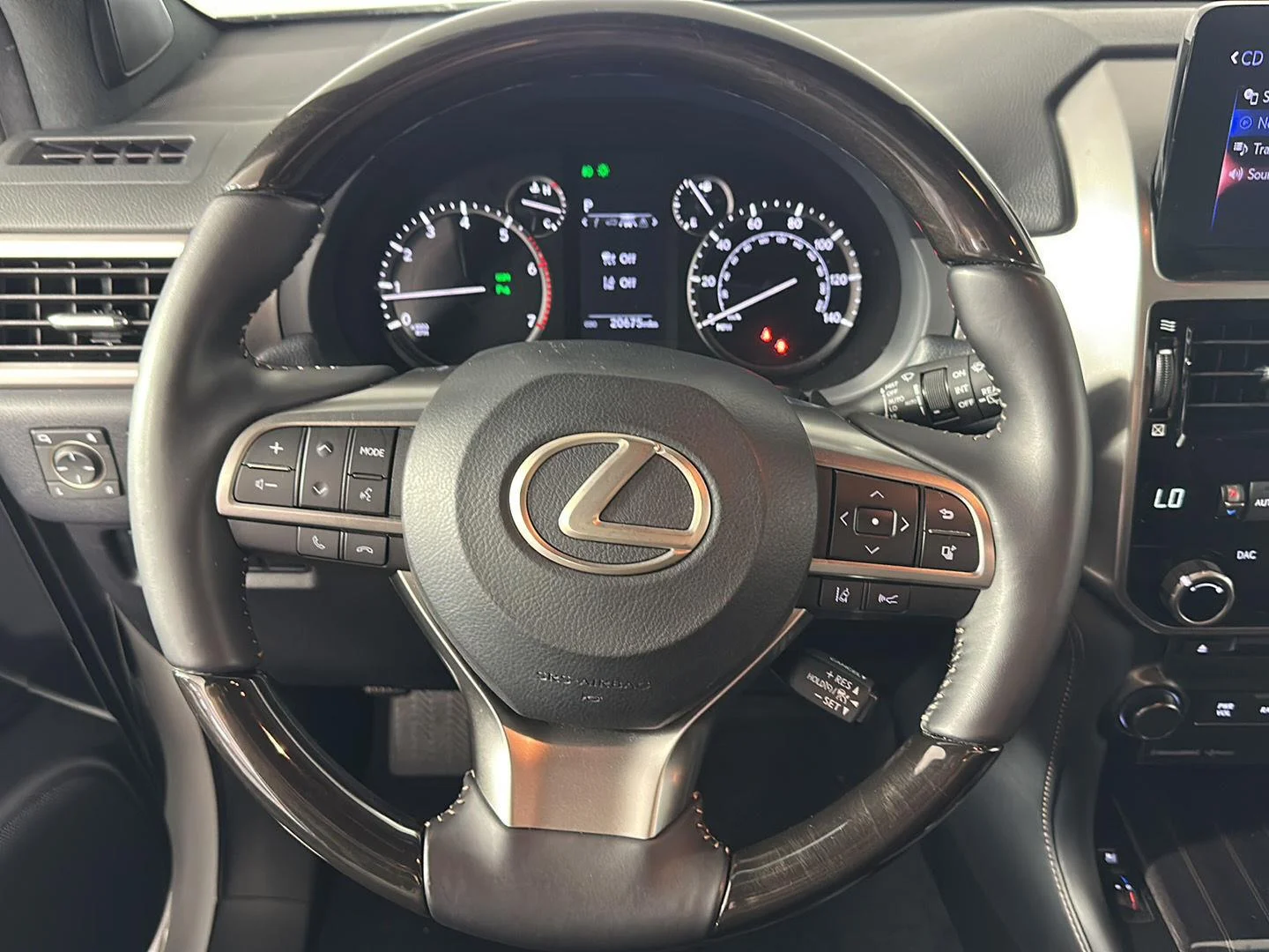 Used 2023 Eminent White Pearl Lexus  image 13