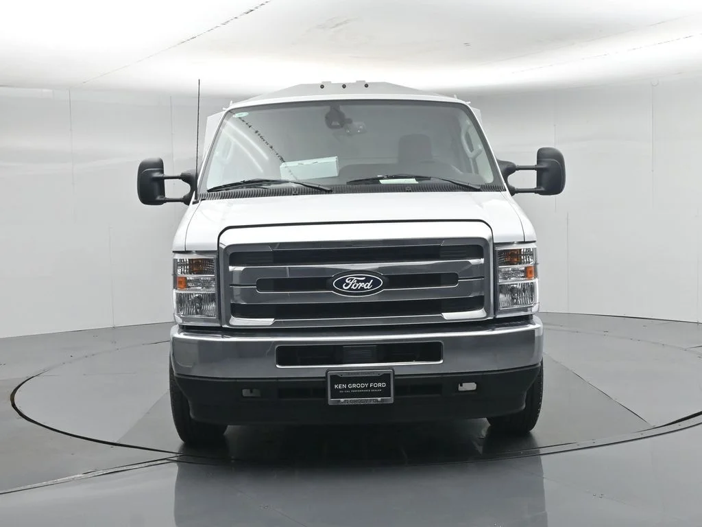 New 2026 White Ford Base image 24