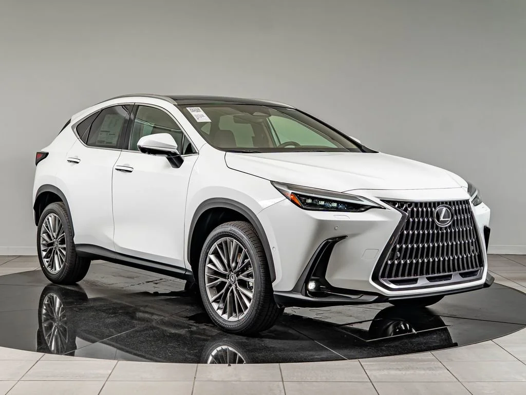 New 2026 Ultra White Lexus LUXURY AWD image 3