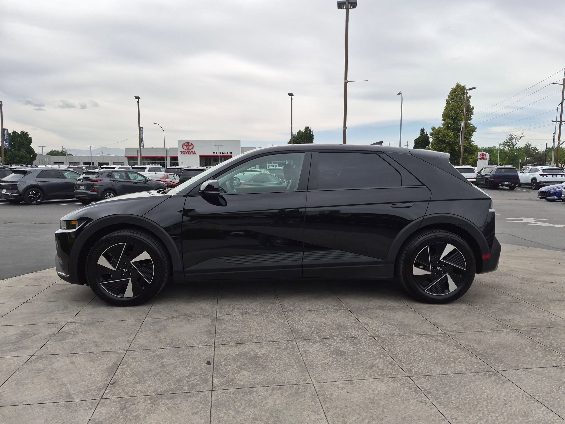 2026 Hyundai IONIQ 5 SEL - Photo 8