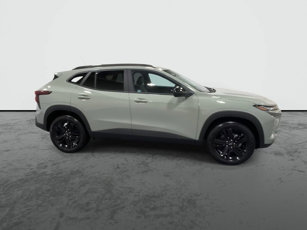 2026 Chevrolet Trax Activ - Photo 9