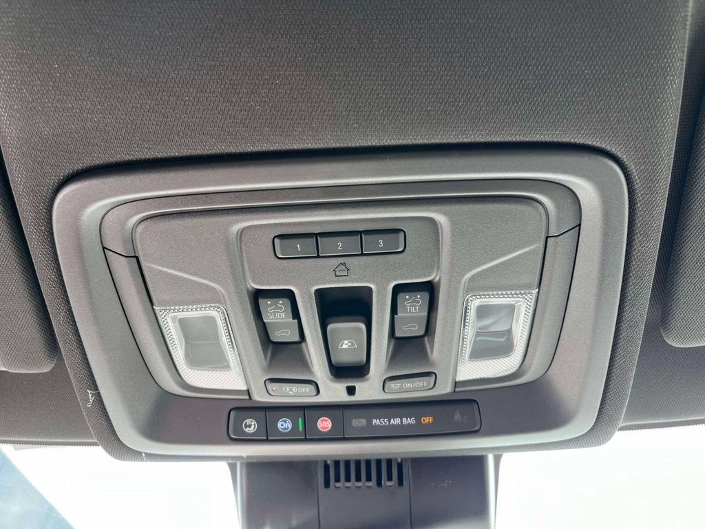2026 GMC Sierra 1500 SLT - Photo 30