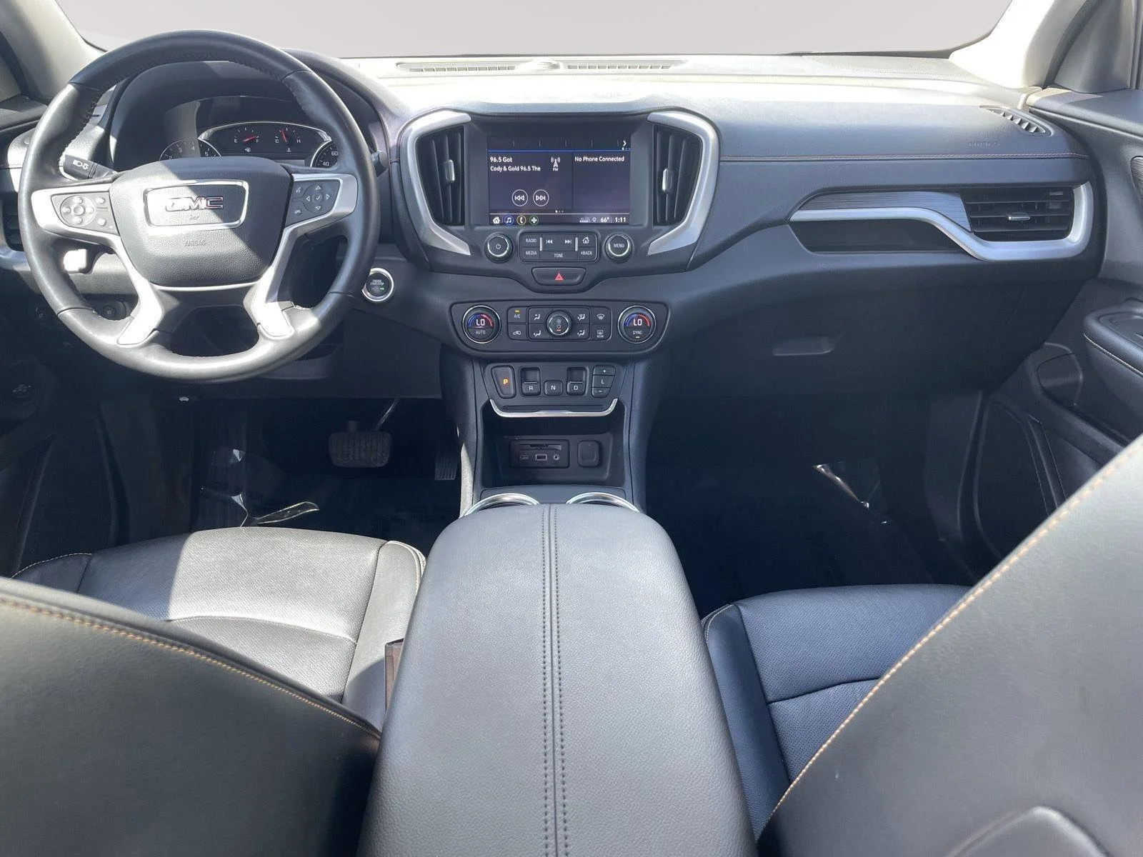 Used 2018 Coppertino Metallic GMC SLT image 17