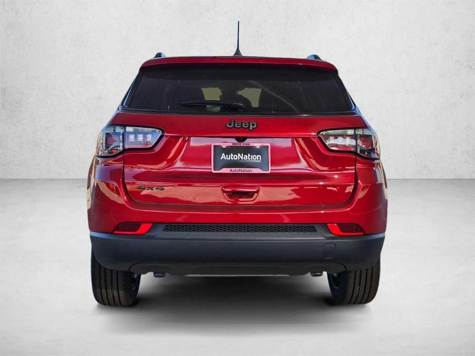 New 2026 Red Hot Pearl-Coat Exterior Paint Jeep Latitude Altitude image 8