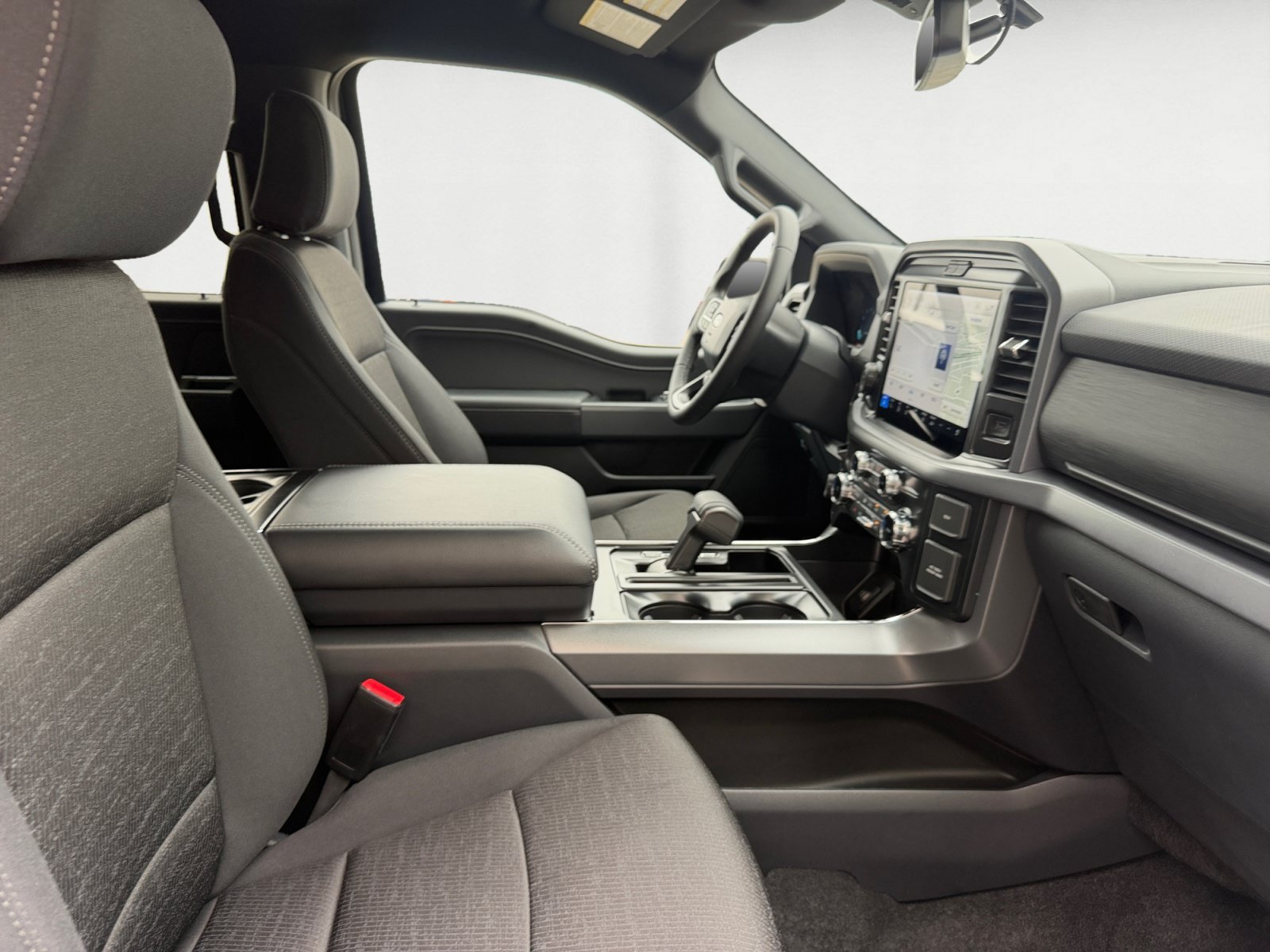 New 2026 Antimatter Blue Metallic Ford XLT image 15