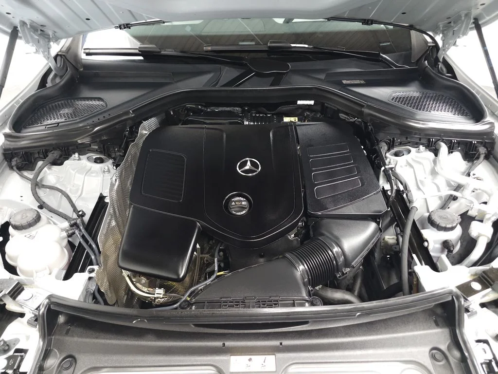 Certified Used 2026 White Mercedes-Benz GLC 300 Coupe image 35