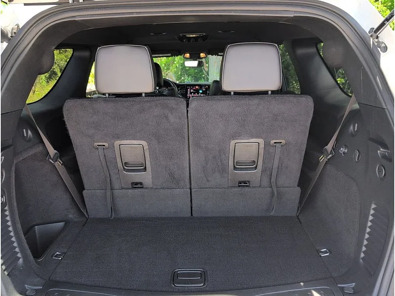 Used 2021 White Dodge R/T RWD image 34