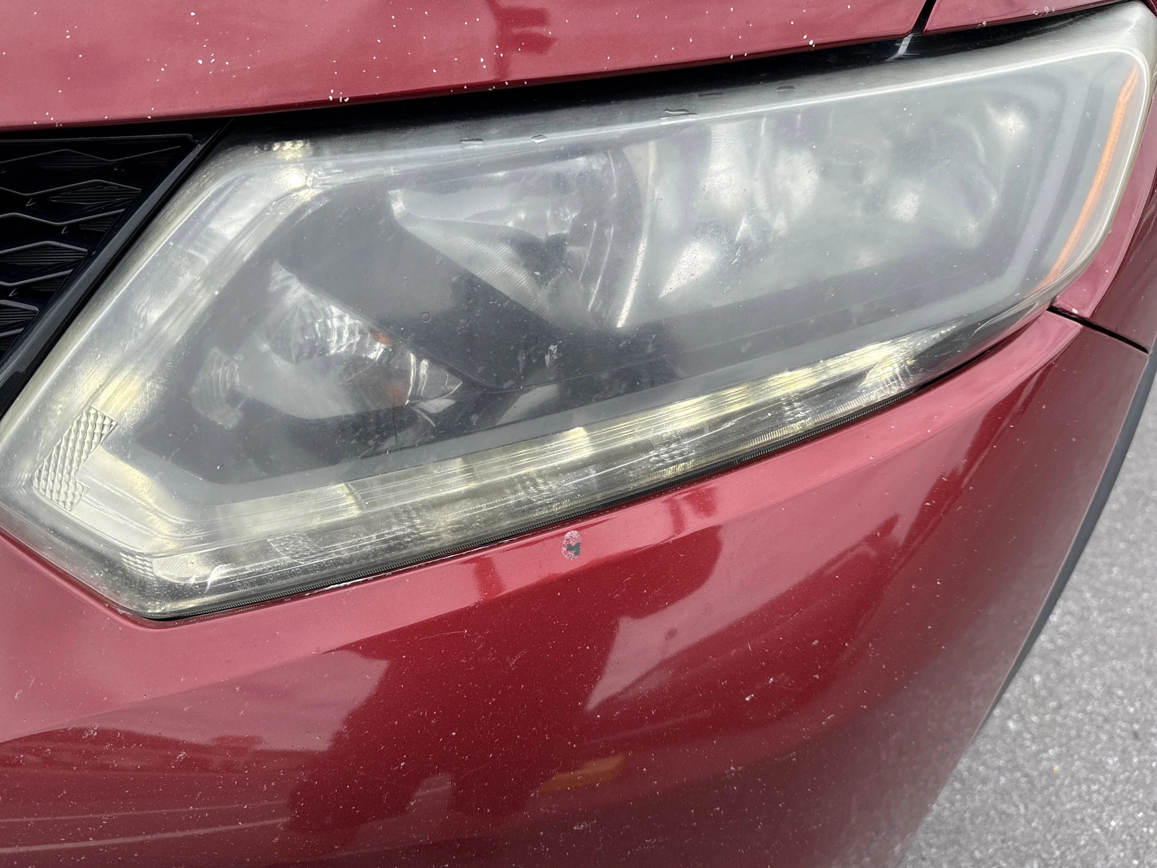 Used 2015 Cayenne Red Nissan S image 16