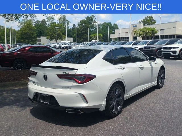 Used 2022  Acura A-Spec Package image 5