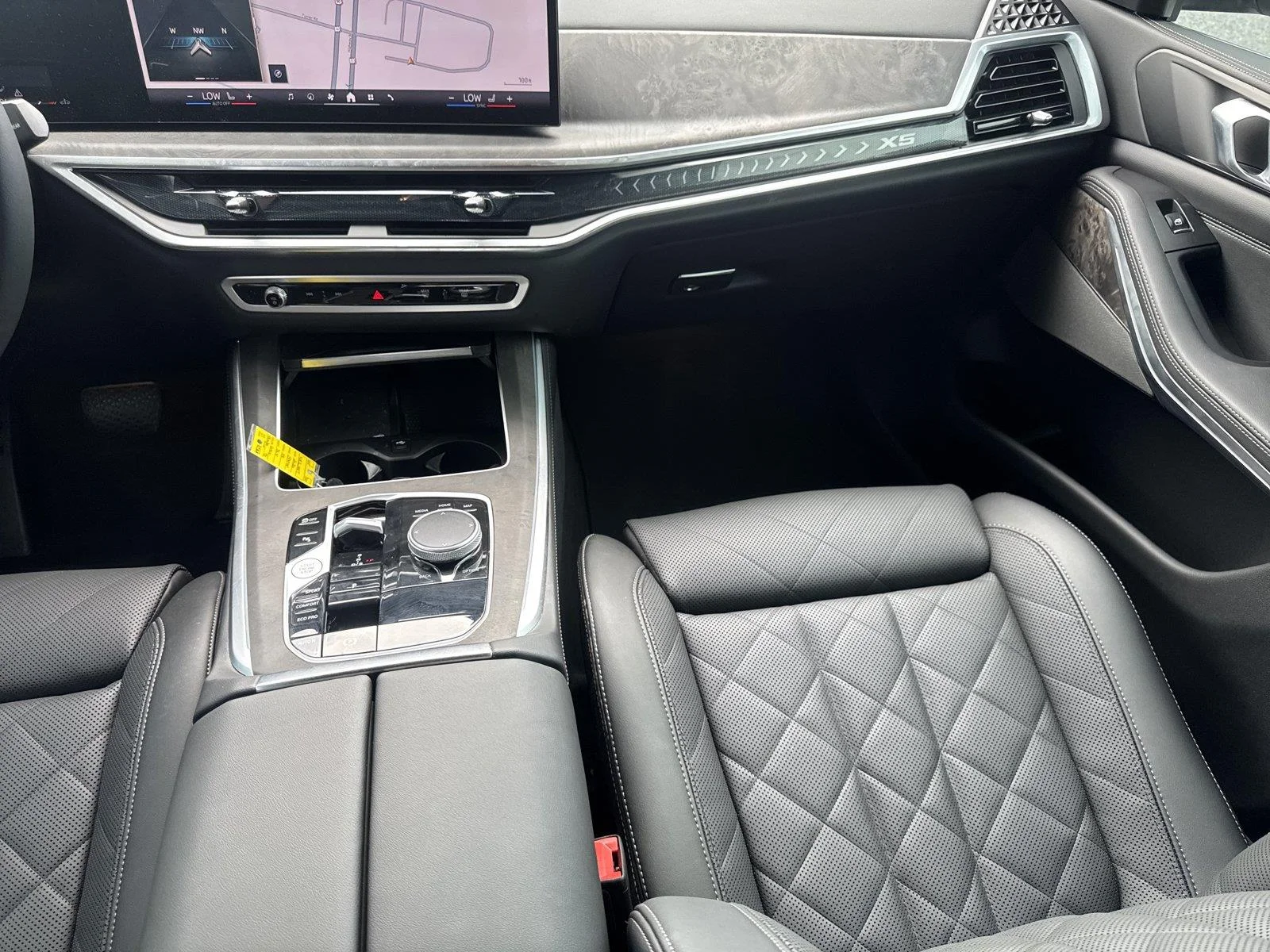 Used 2026 Skyscraper Grey Metallic BMW sDrive40i image 16