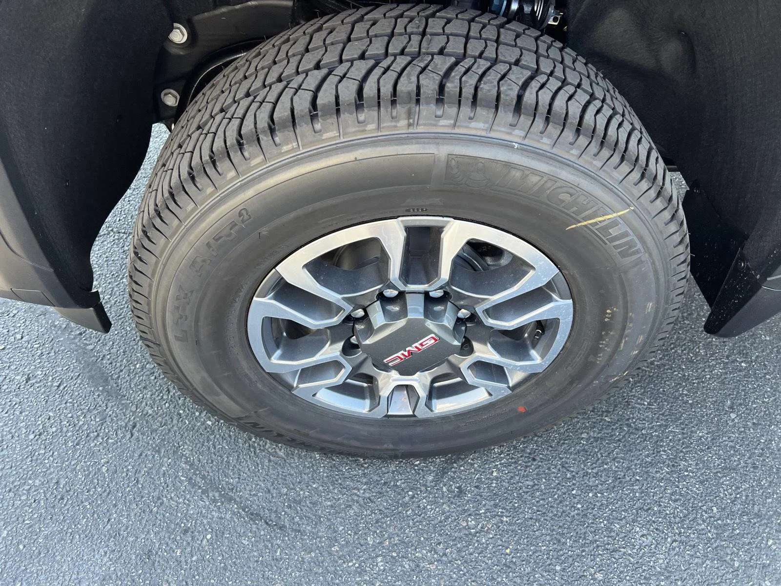2026 GMC Sierra 3500HD Pro - Photo 10