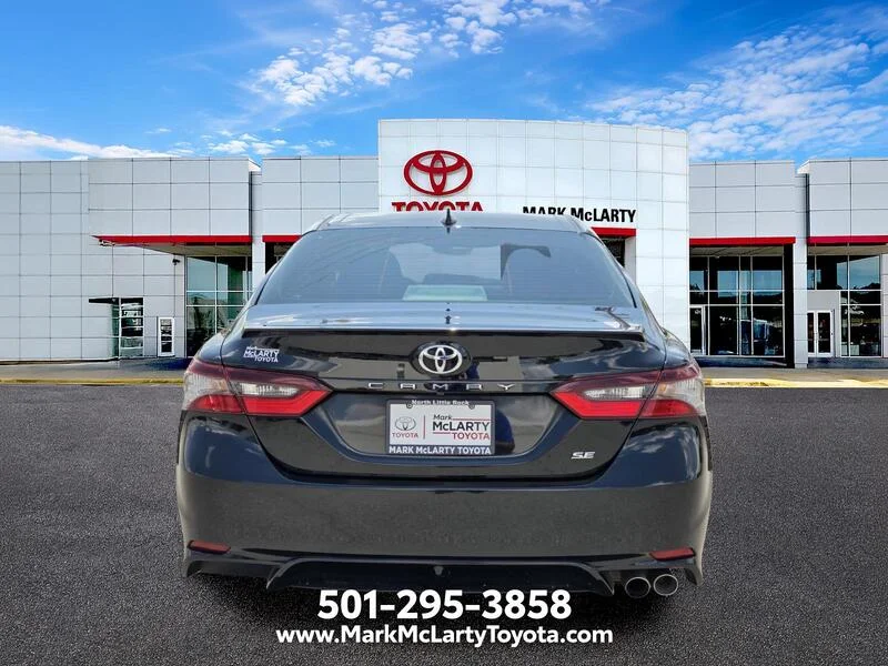 Used 2024 Midnight Black Metallic TOYOTA SE AUTO image 4