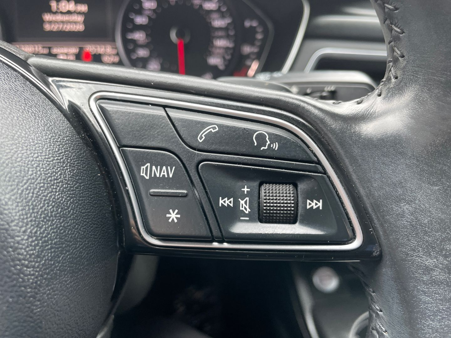 Used 2018 Black Audi 2.0T Premium image 23