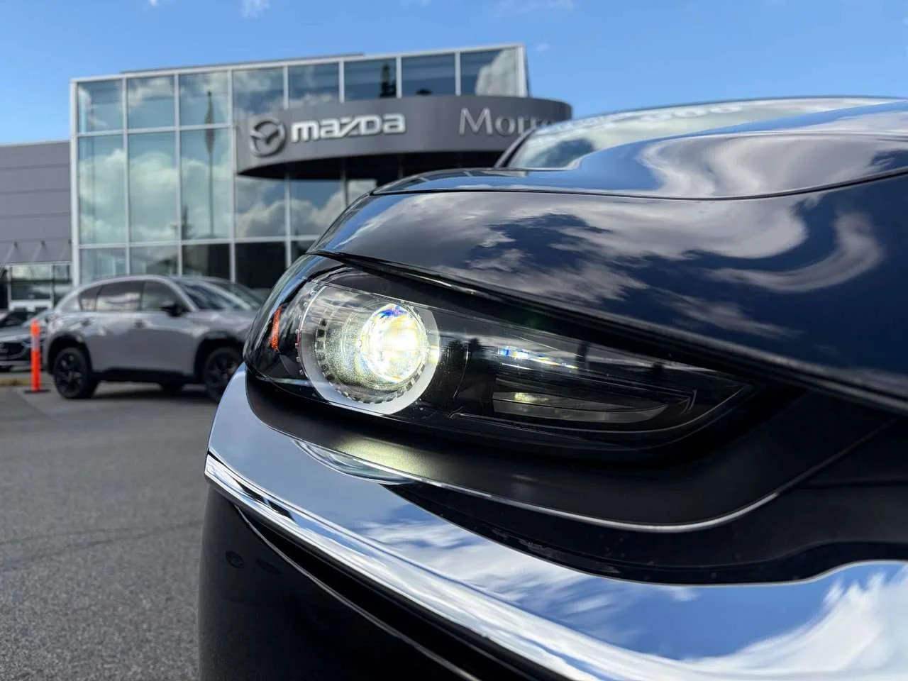 Used 2024 Jet Black Mica Mazda GS AWD AWD GS model! Finance available! image 3