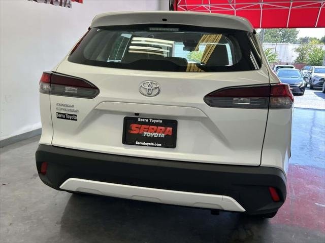 Certified Used 2026 WIND CHILL PEARL* Toyota  image 4