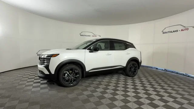 New 2026 Aspen White TriCoat / Super Black Two-tone Nissan SR image 4