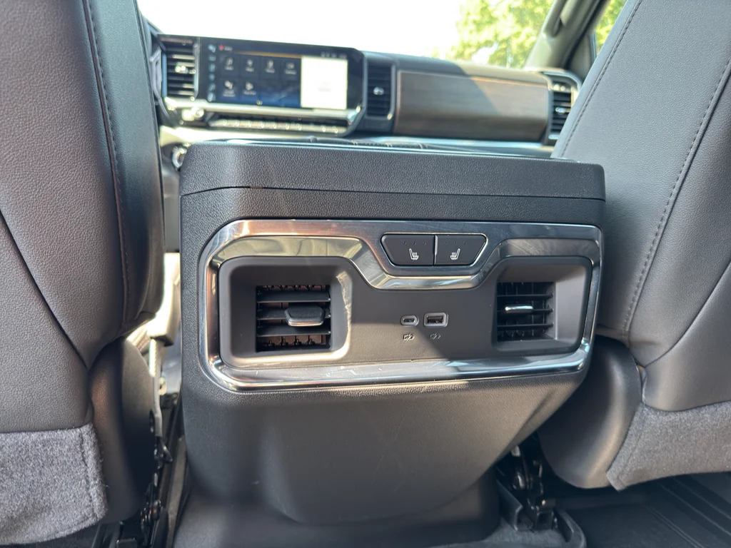 2026 Chevrolet Silverado 1500 High Country - Photo 34