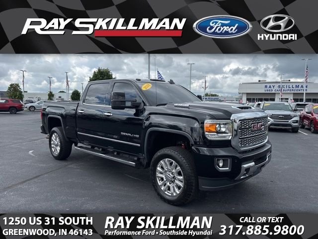 2018 GMC Sierra 4WD Crew Cab Standard Box Denali's photo