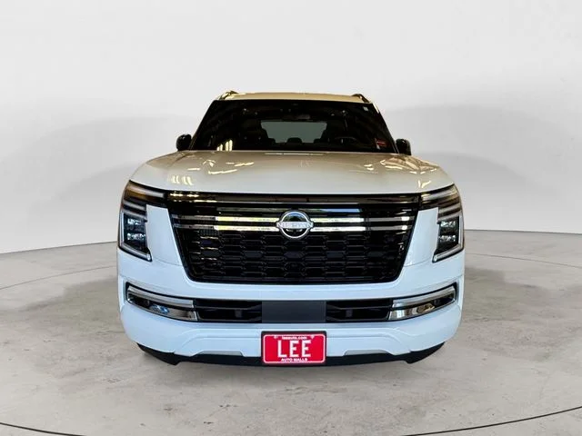 Used 2025 Aspen White Tricoat Nissan SL image 9