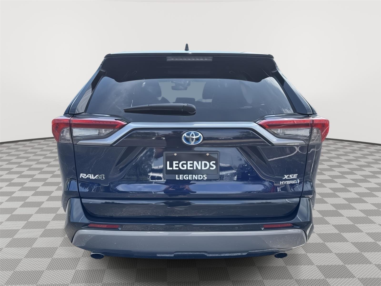 Certified Used 2020 Blueprint w/Midnight Black Metallic Roof Toyota XSE image 11