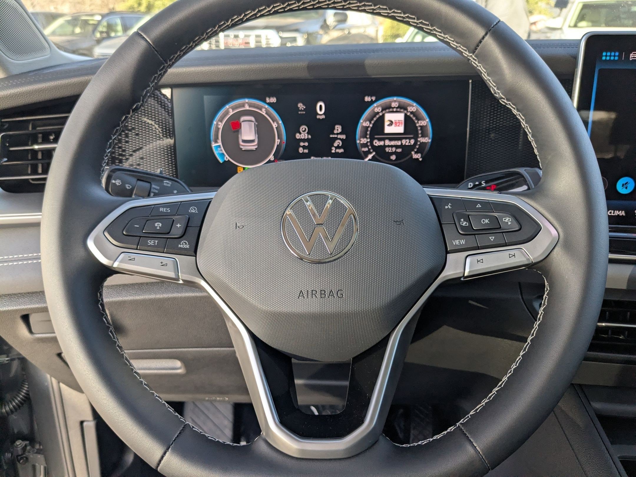 New 2026 Platinum Gray Metallic Volkswagen SE image 9