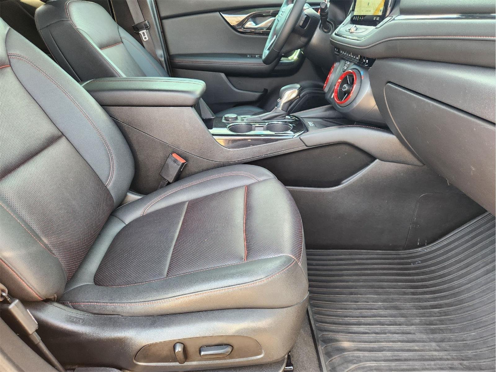 2023 Chevrolet Blazer photo 14 of 34