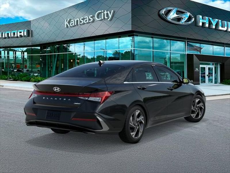 New 2026 Abyss Black Hyundai Limited image 4