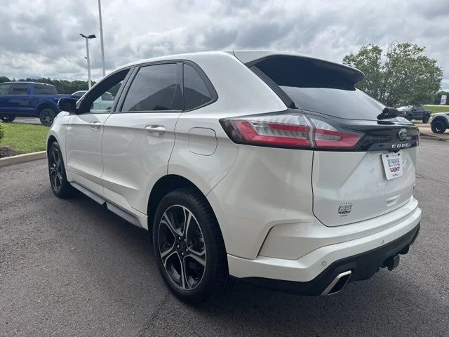 Used 2022 White Metallic Ford ST image 6