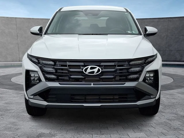 New 2026 White Hyundai SE image 3