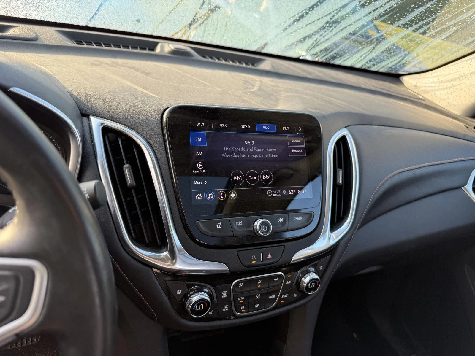 Used 2022 BLUE GLOW METALLIC Chevrolet Premier image 11