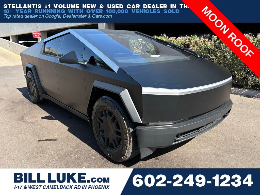 2024 Tesla Cybertruck's photo