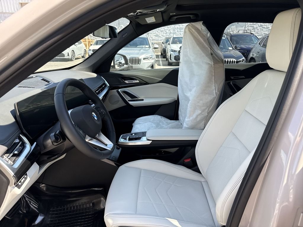 New 2027  BMW xDrive28i image 11