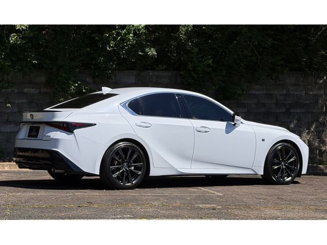 New 2024 ULTRA WHITE Lexus IS 350 F SPORT Design image 4