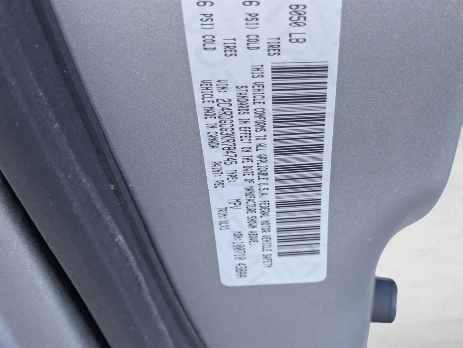 Used 2019 Billet Clearcoat Dodge SXT image 16