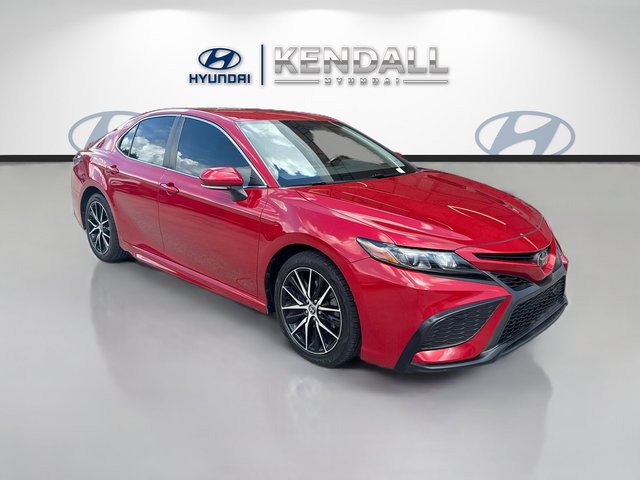 2022 Toyota Camry SE