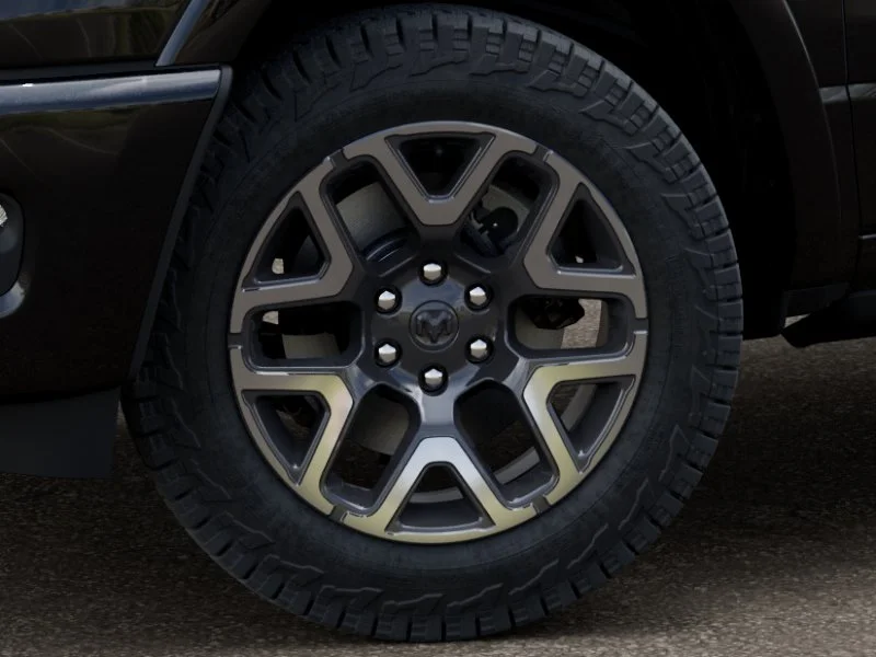 New 2026 Diamond Black Crystal Pearl-Coat Exterior Paint RAM Laramie image 35