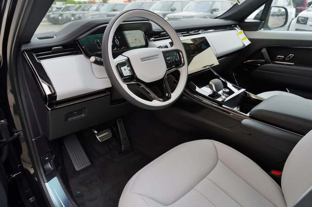 Certified Used 2026 Black Land Rover Dynamic SE image 12