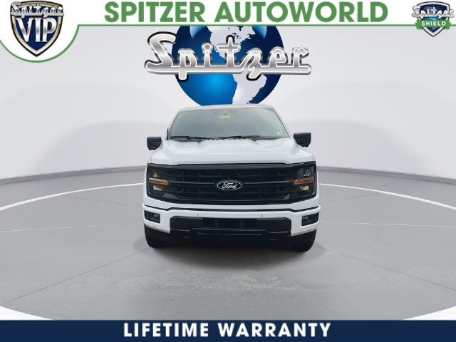 New 2026 Oxford White Ford XLT image 4