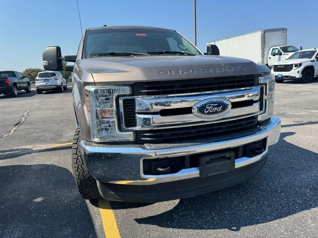 Used 2018 Stone Gray Metallic Ford XLT image 2