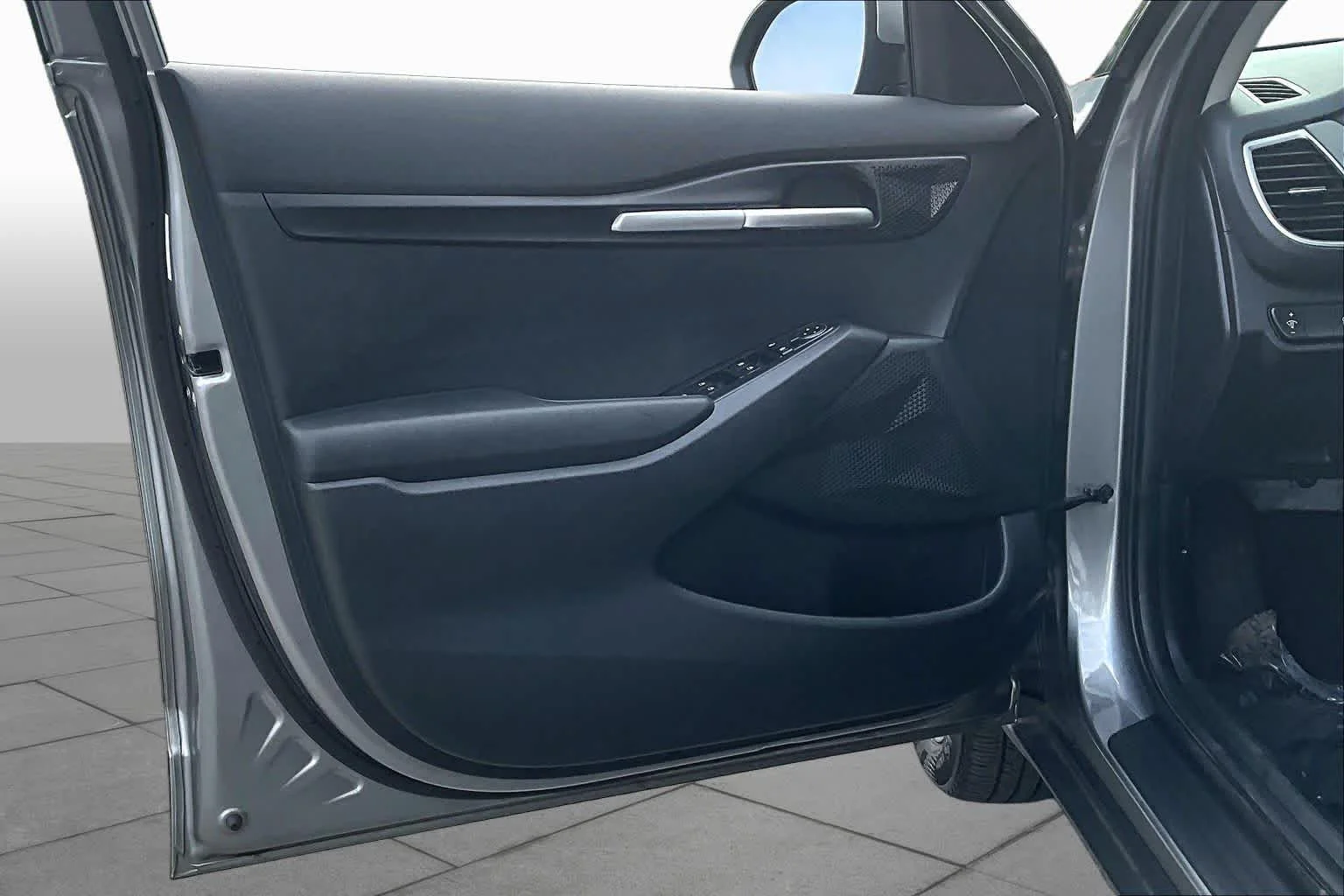 Used 2023 Steel Gray Kia LX image 21