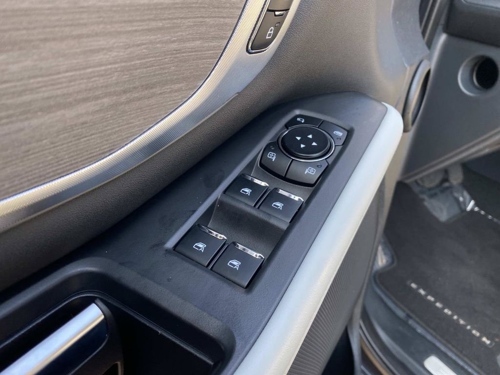 Certified Used 2025 Dark Matter Gray Metallic Ford Platinum image 19