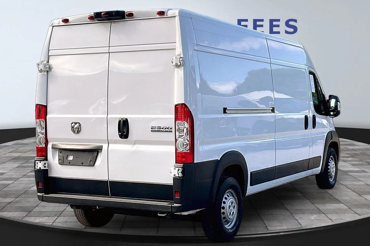 Used 2024  Ram Cargo Van Tradesman High Roof 159" WB w/Pass image 6