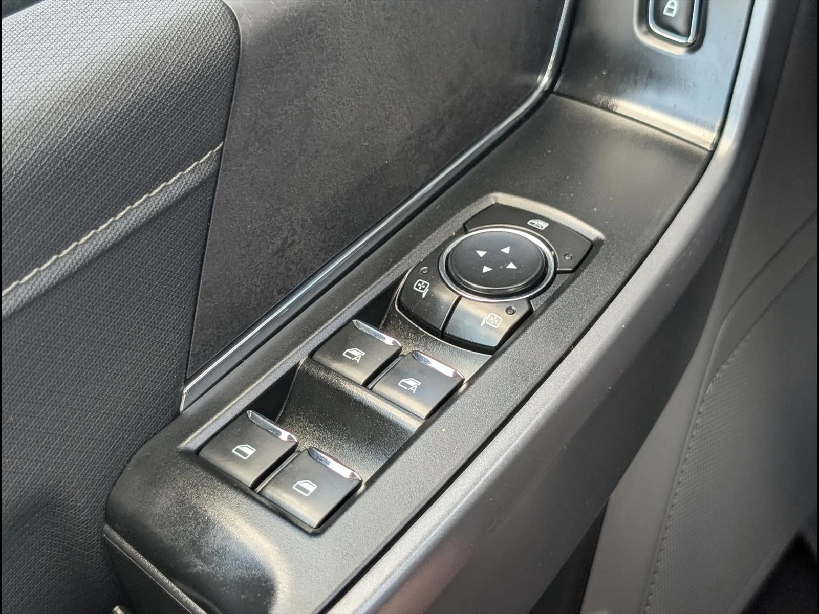Used 2025 White Ford XLT image 20