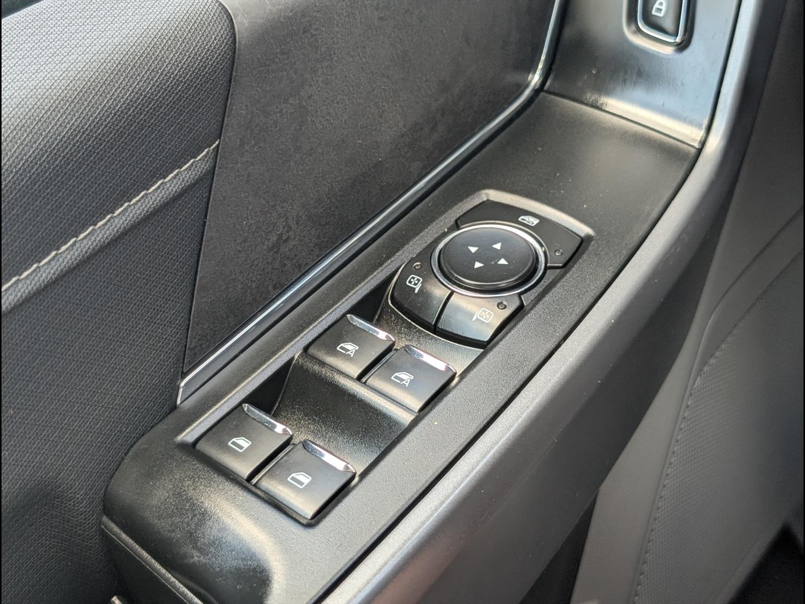 2025 Ford F-150 XLT - Photo 21