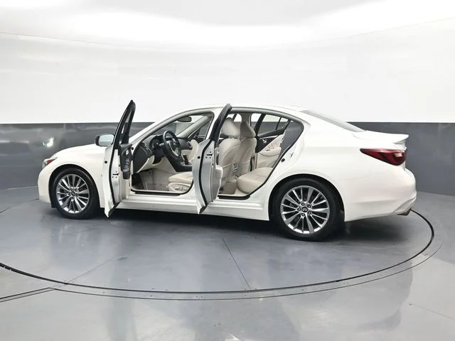 Used 2018 Majestic INFINITI 3.0t LUXE image 42