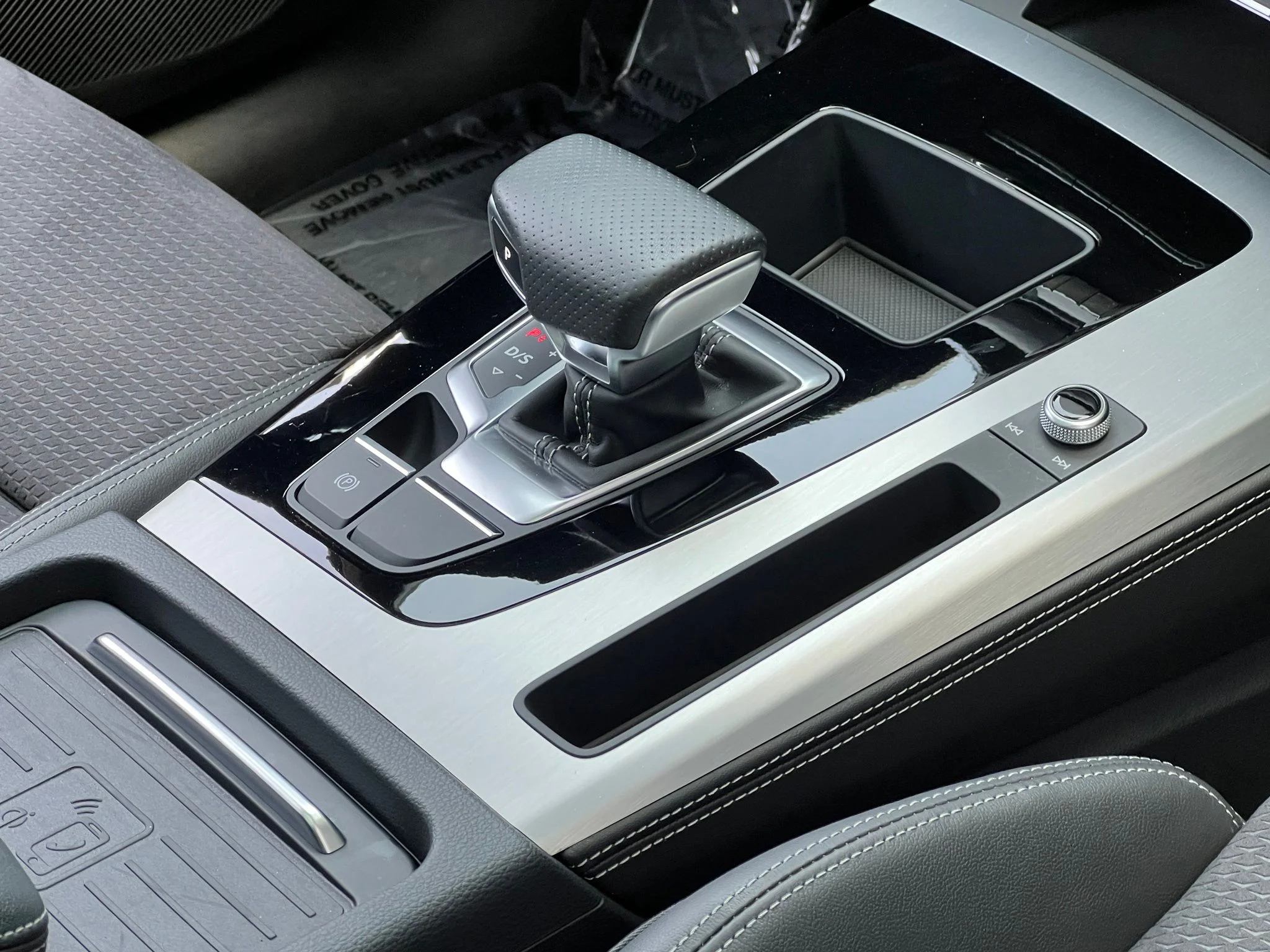 Used 2023 Silver Audi 55 Prestige image 43