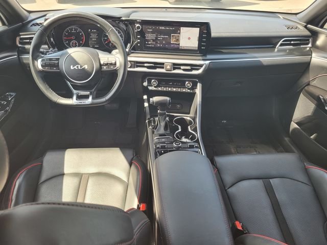 Used 2024 White Kia GT image 16