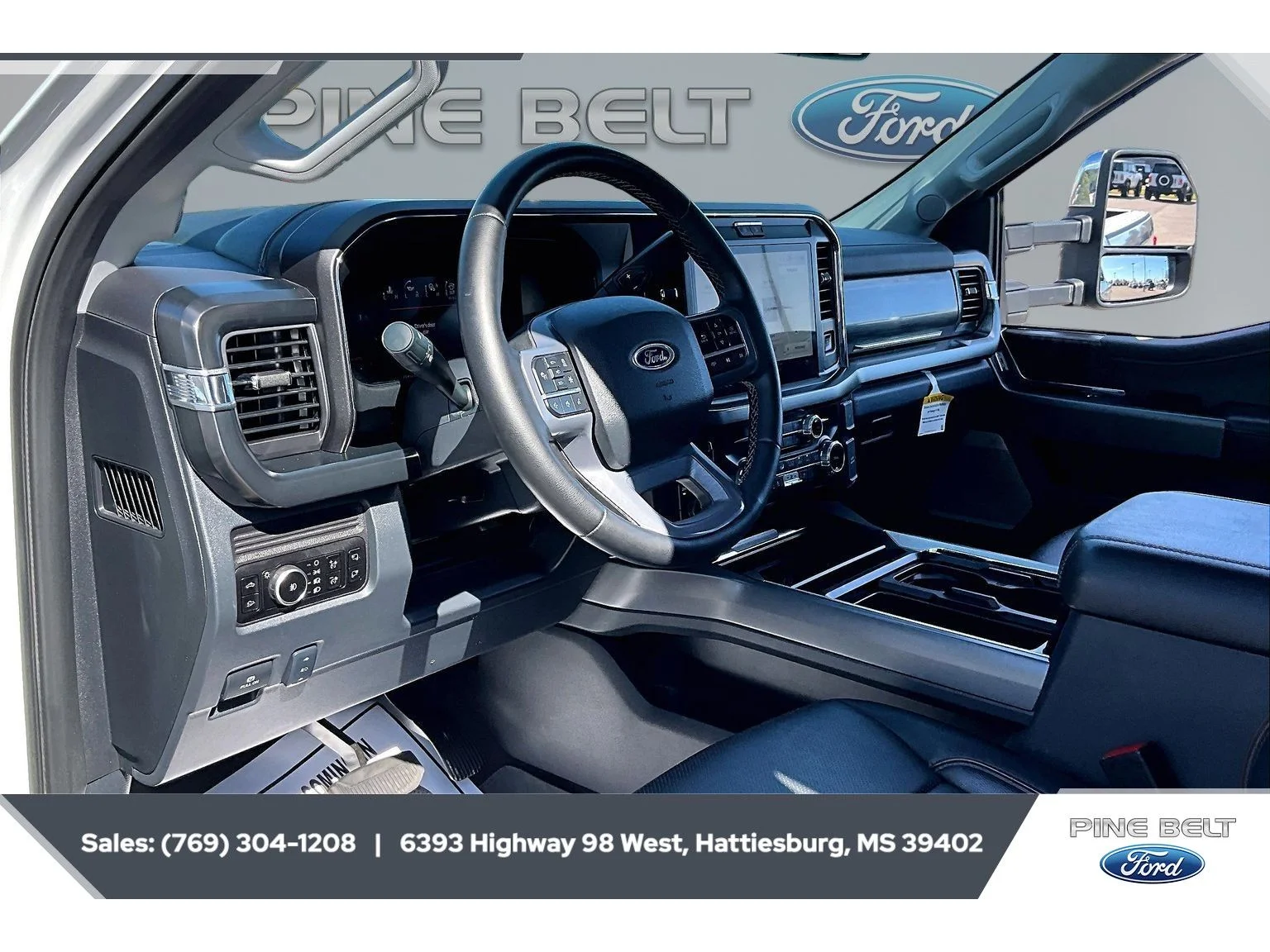 Used 2025 Avalanche Ford LARIAT image 13